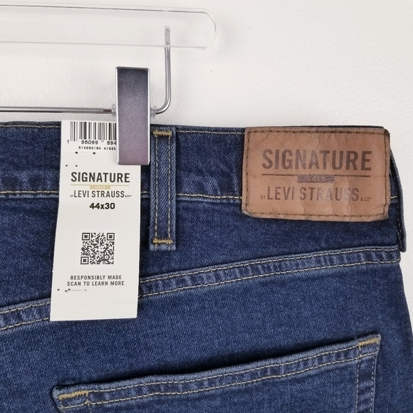 Signature Gold by Levi Strauss Relaxed Jeans NWT 44x30 - Picture 6 of 8